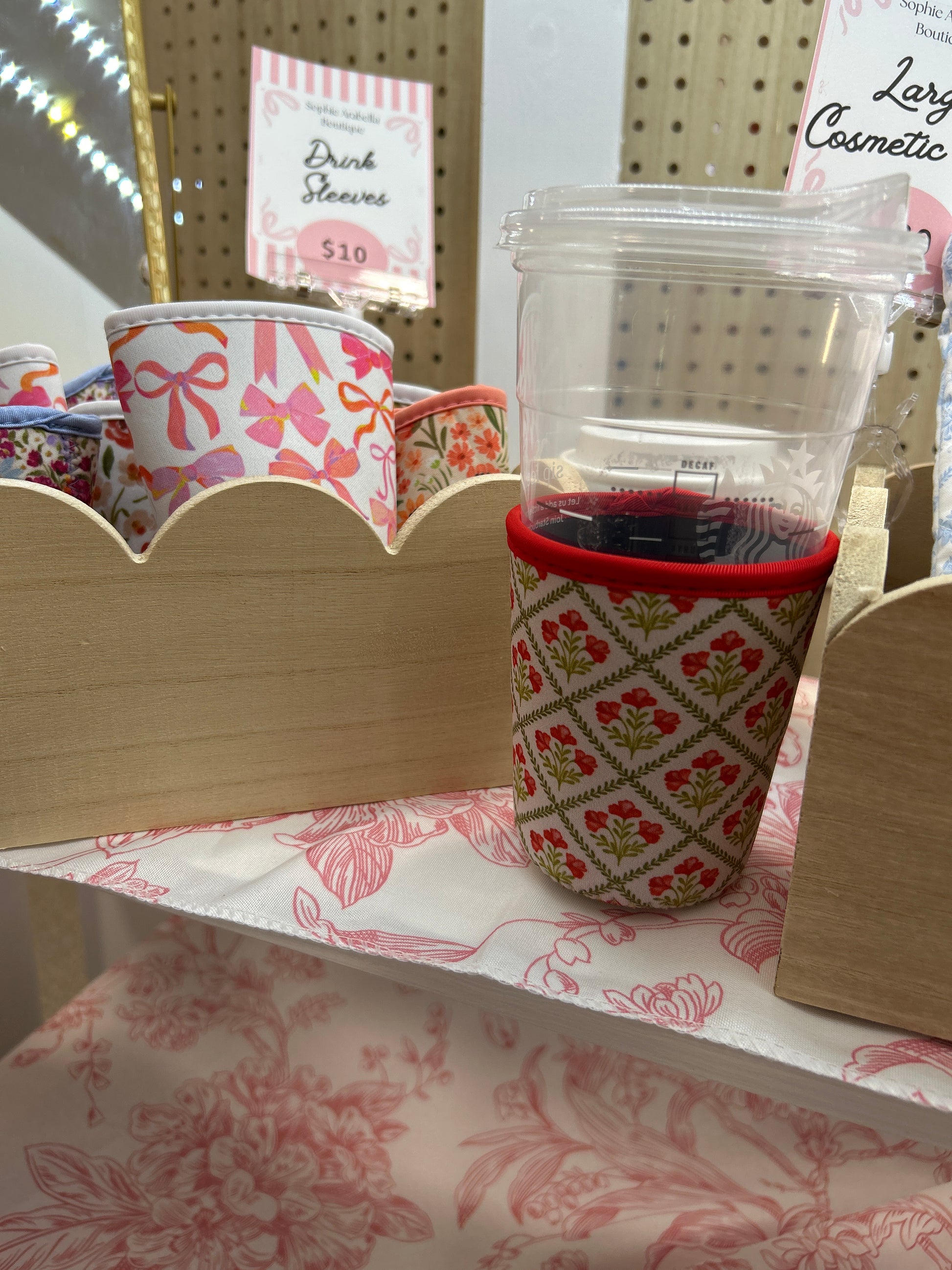 Drink Sleeve Winter Poppies