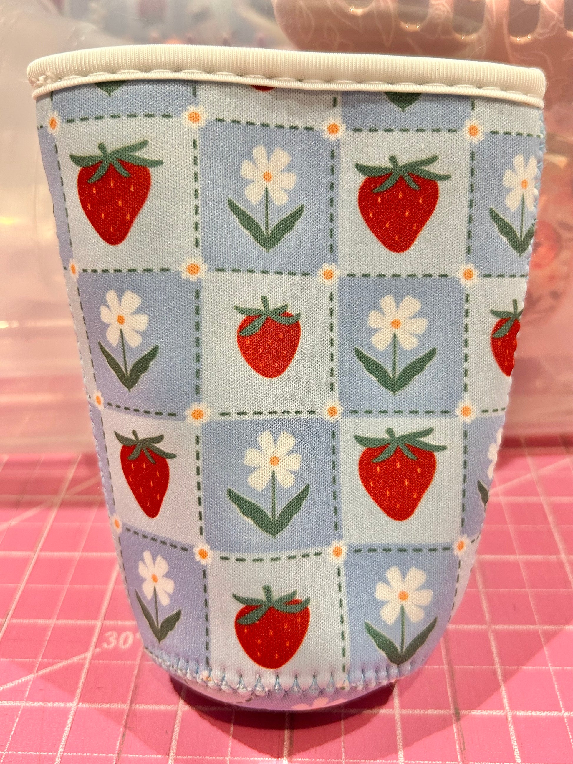 Cup Sleeve - Strawberries & Daisies