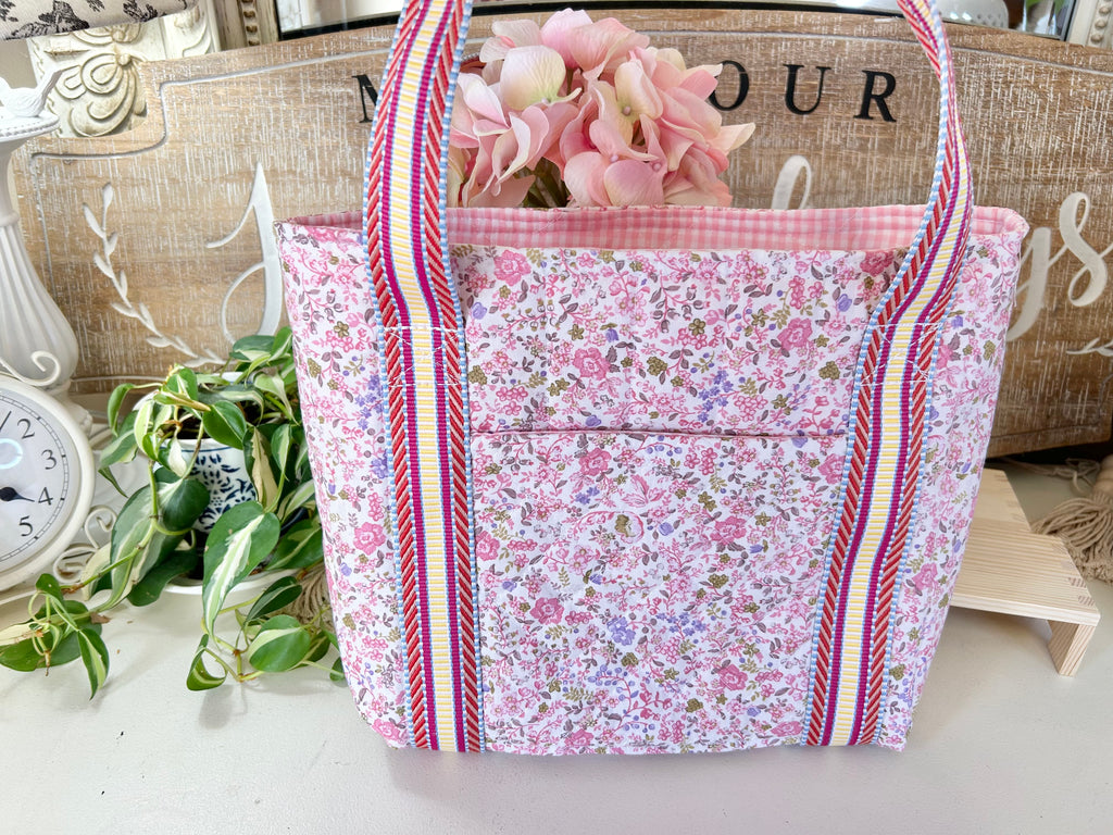 Sweet Petite Tote - Lucy Special Edition
