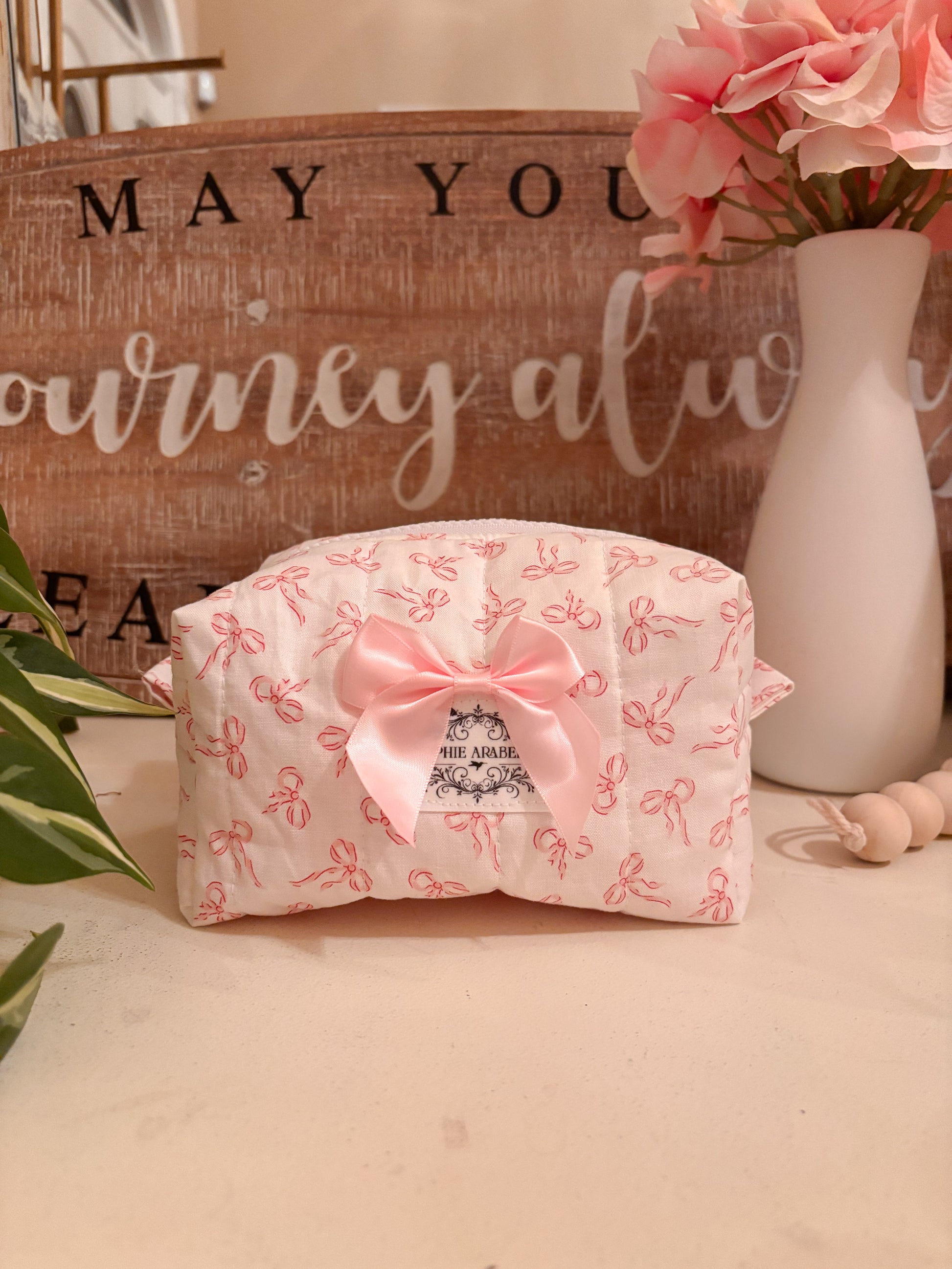 Small Makeup Bag - Coquette Bows