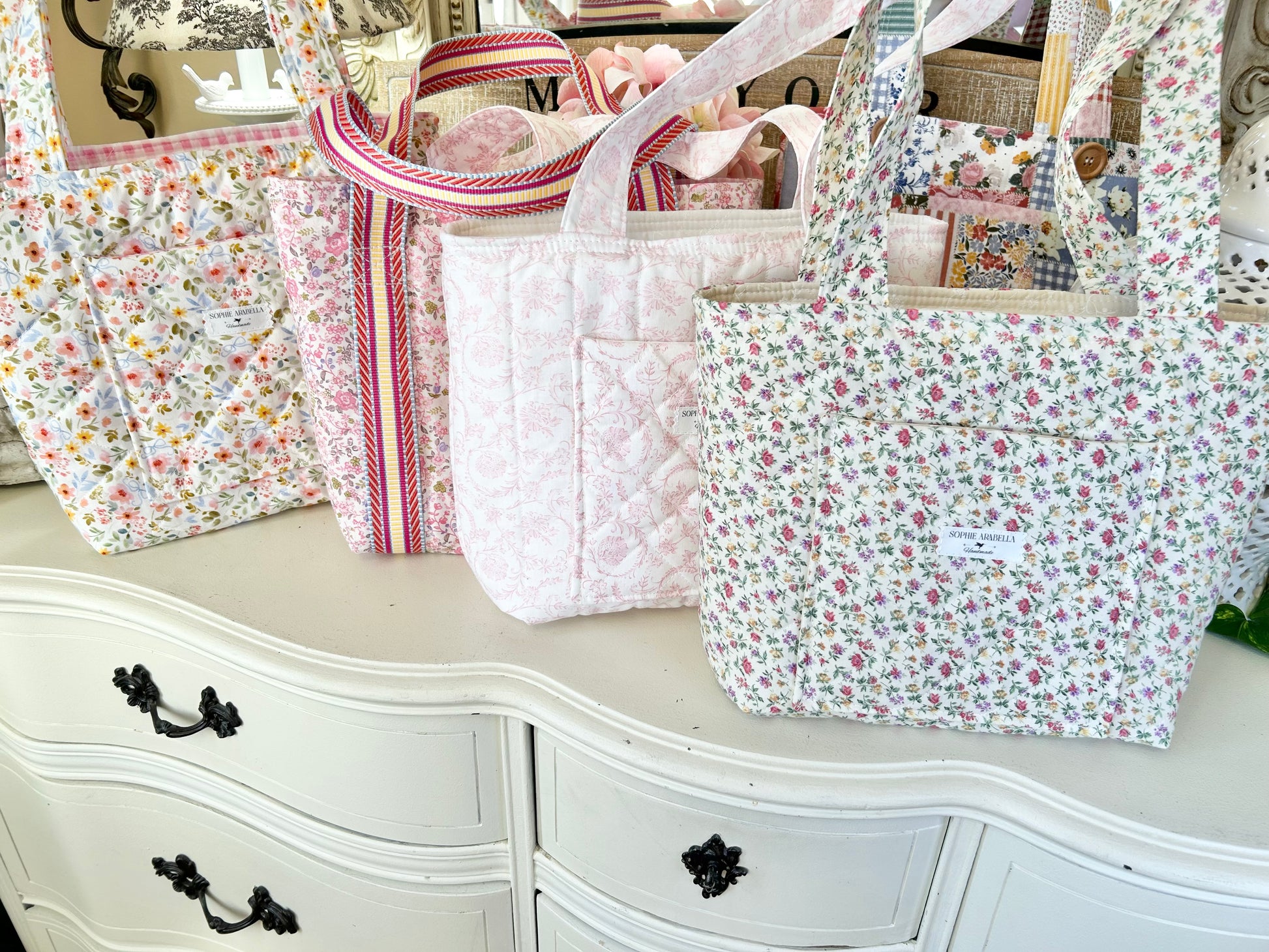 Sweet Petite Tote - Vintage Florals