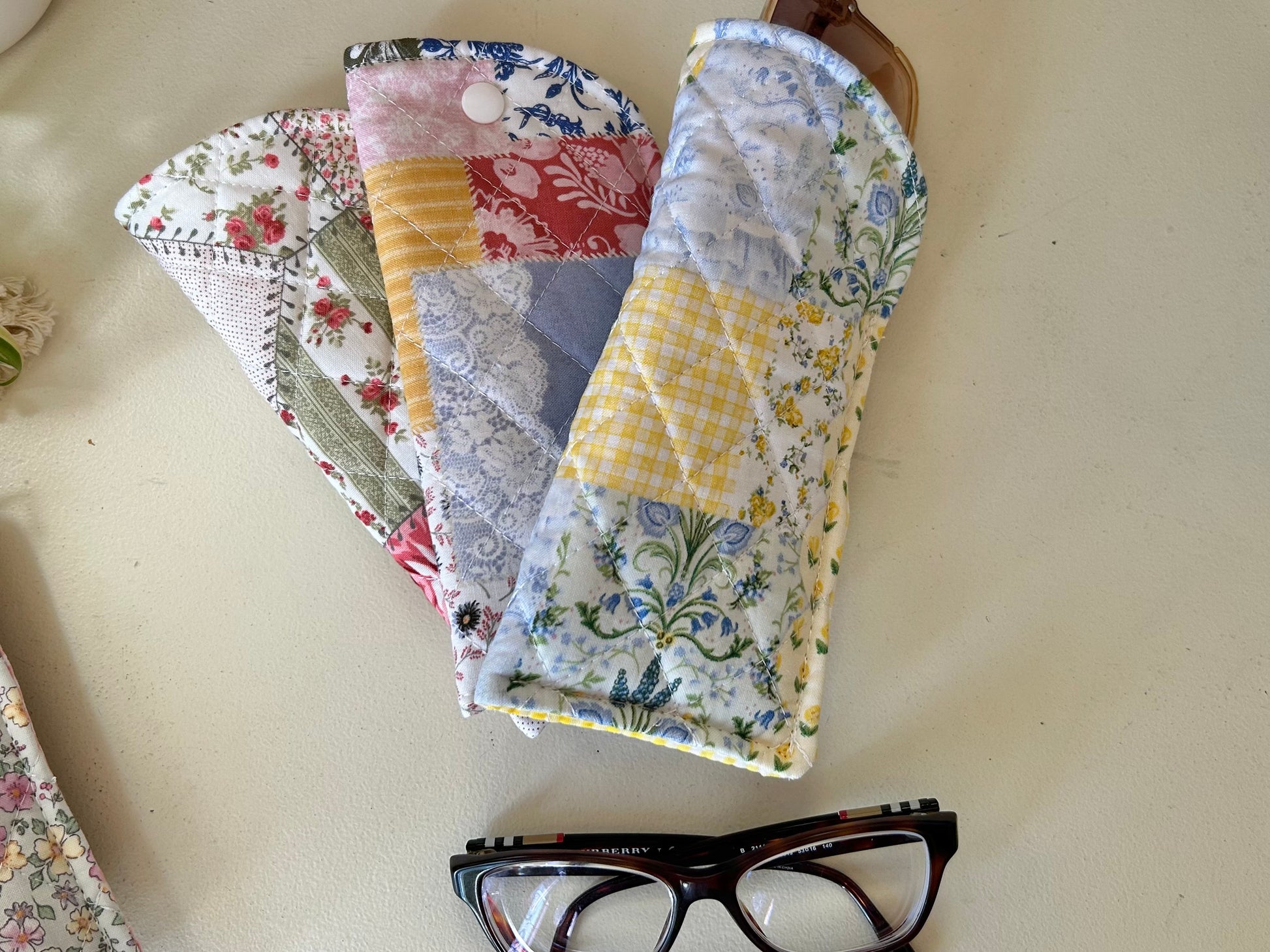 Eyeglasses Case - Briar Rose