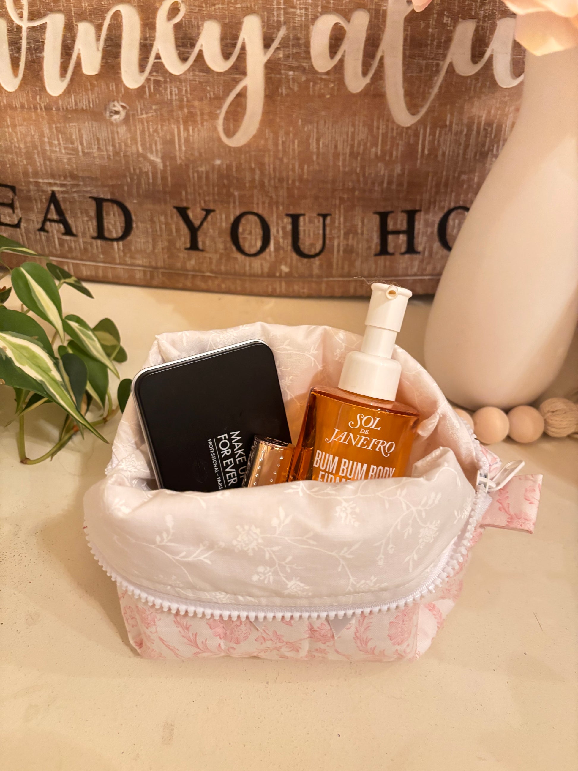 Small Makeup Bag - Bella Pink