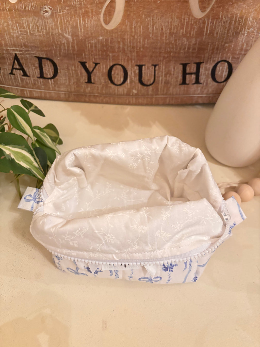 Small Makeup Bag - Blue Ribbons & Bows