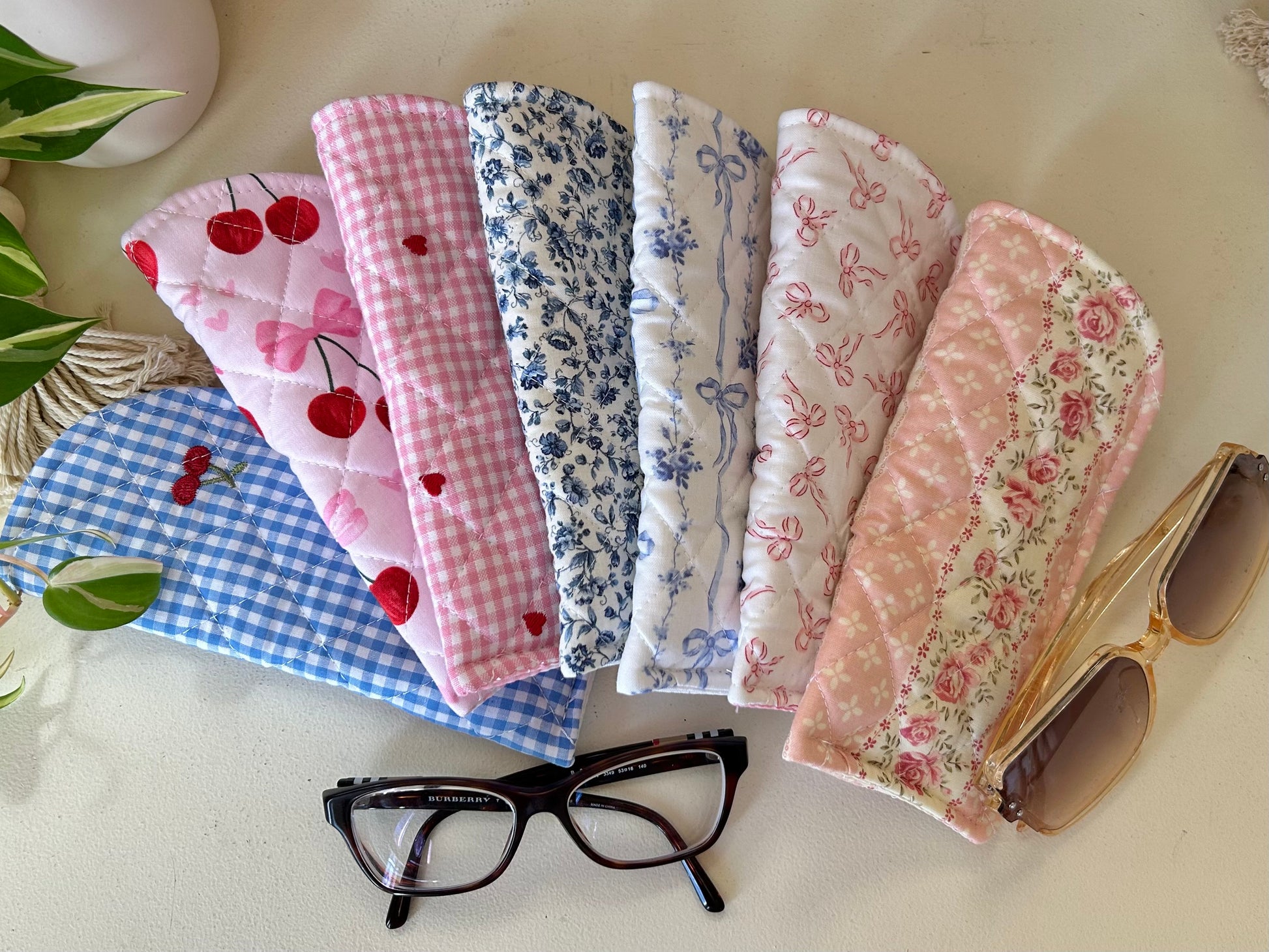 Eyeglasses Case -Cherries & Bows