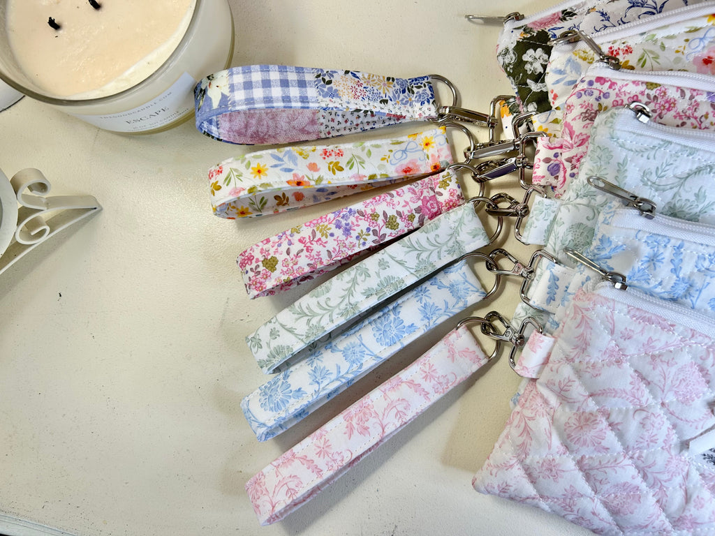 Cell Phone Wristlet - Enchanted