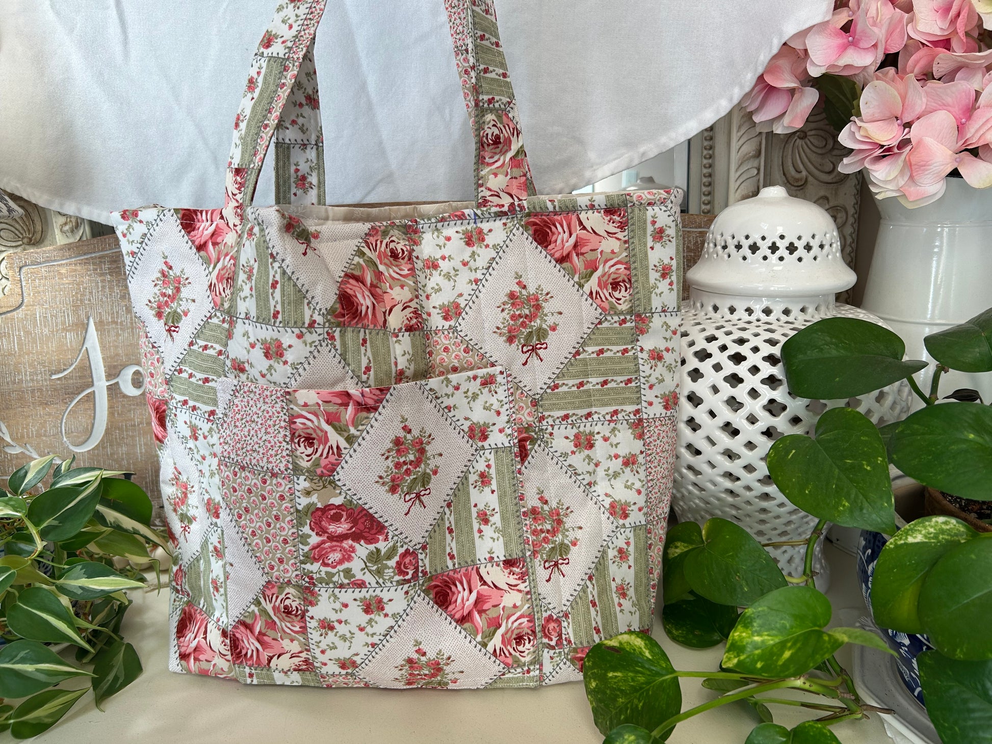 Everyday Tote - Briar Rose