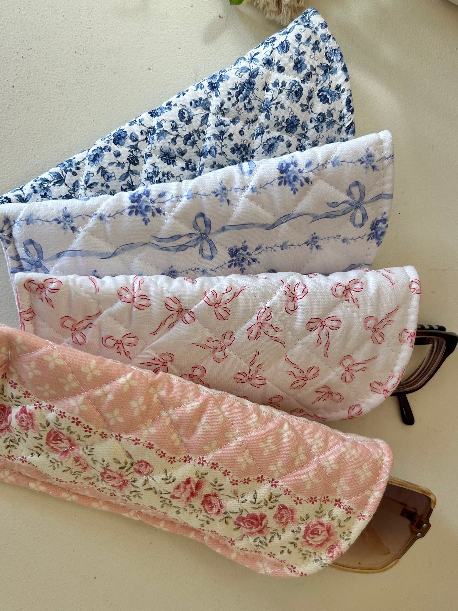 Eyeglasses Case -Nikki