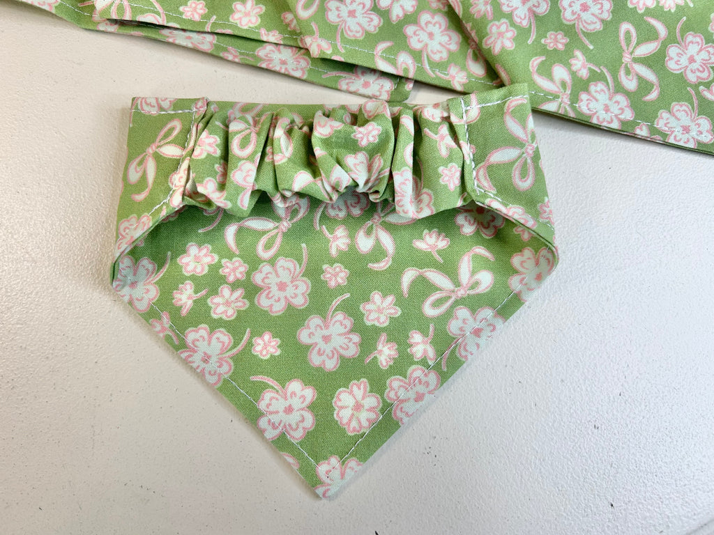 Green with Pink Bows & Flowers