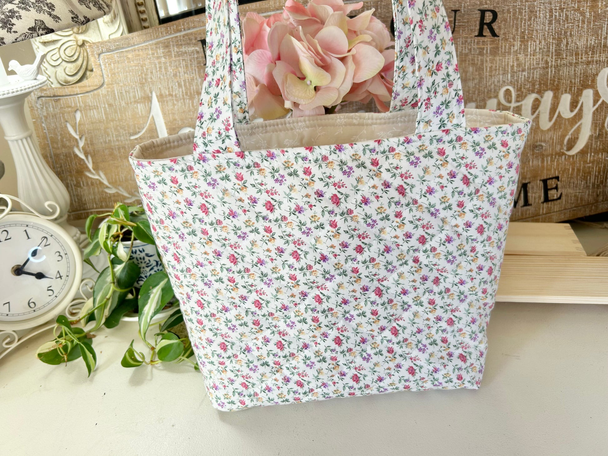 Sweet Petite Tote - Vintage Florals