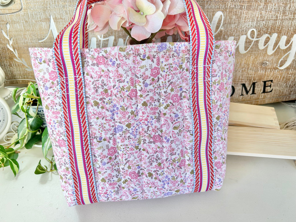 Sweet Petite Tote - Lucy Special Edition