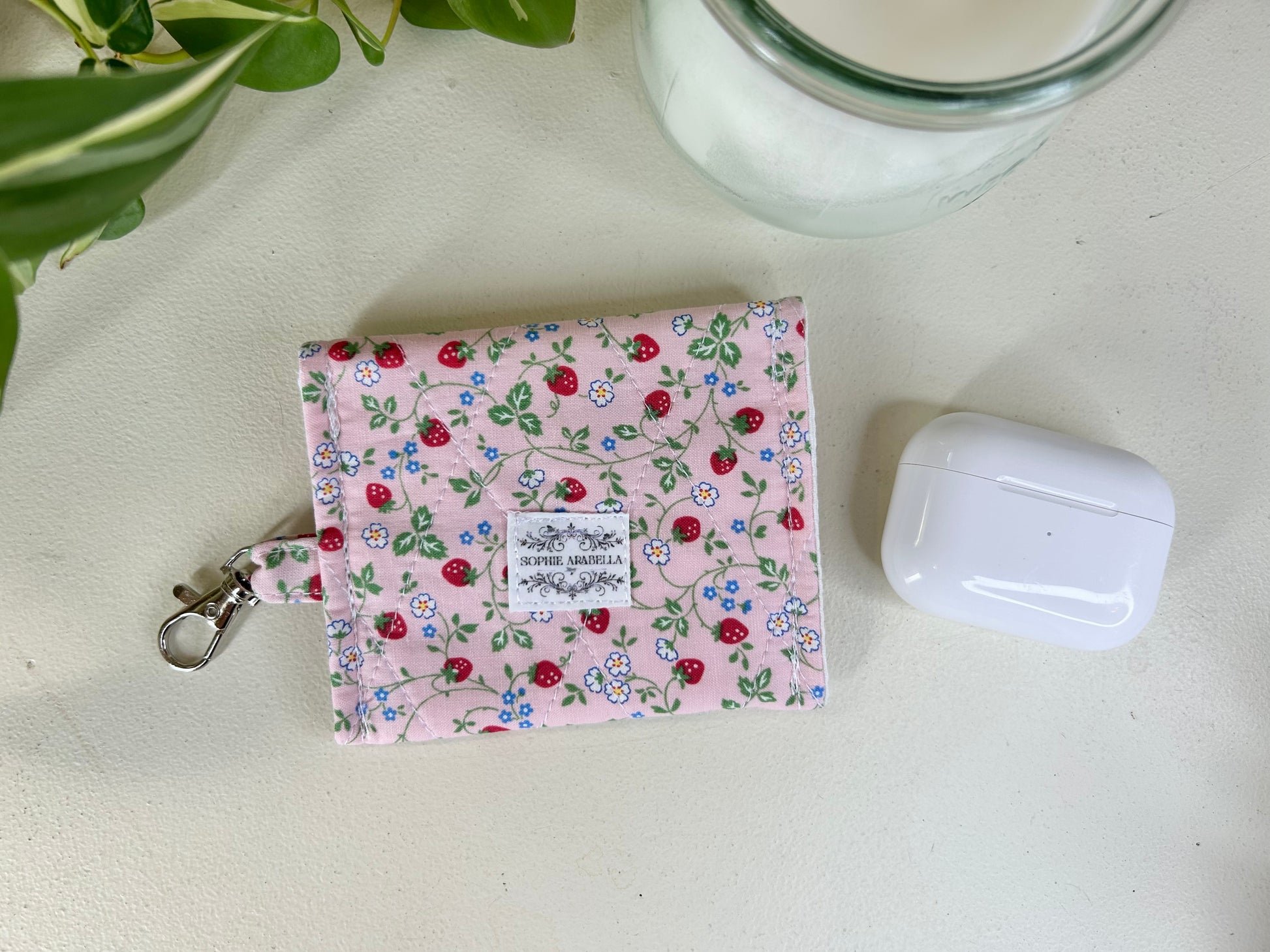 Mini Pouch - Strawberry Vines (Limited Edition)