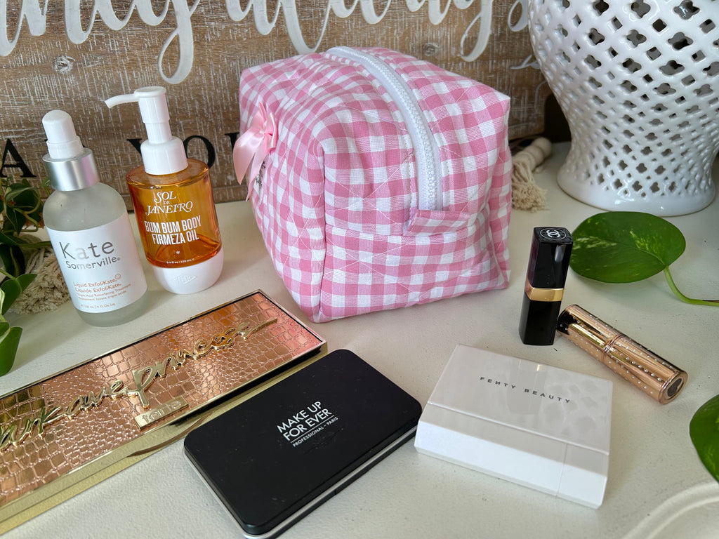 Pretty in Pink Makeup Bag