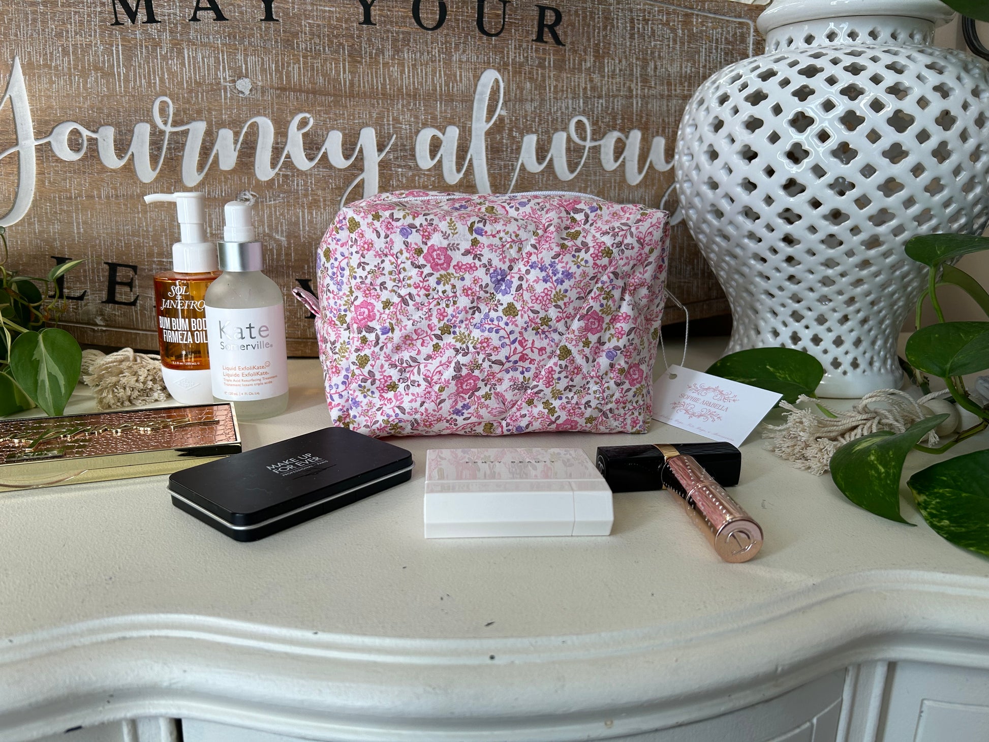 Lucy Pink Makeup Bag