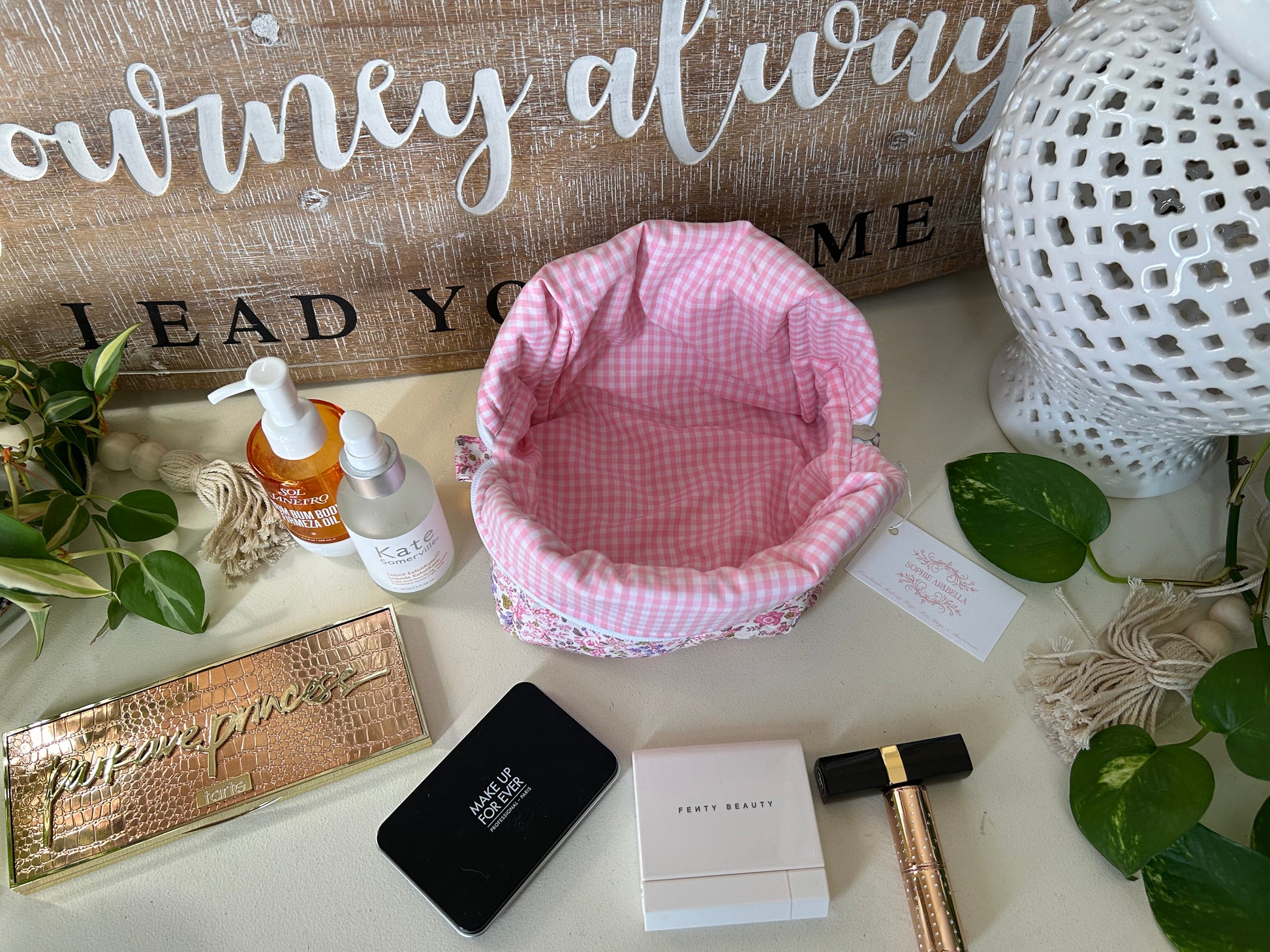 Lucy Pink Makeup Bag