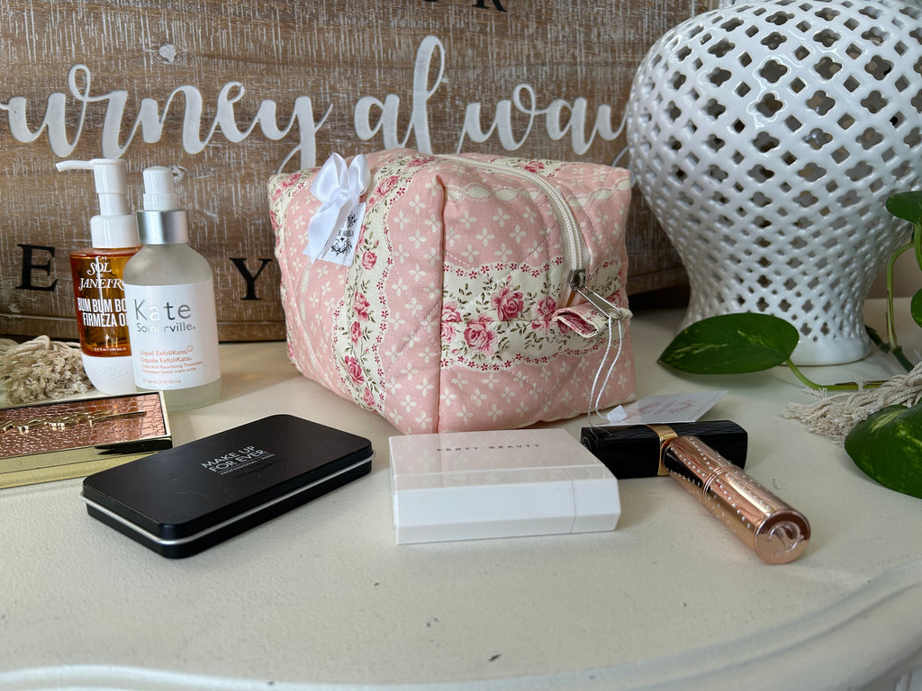 Nikki Makeup Bag