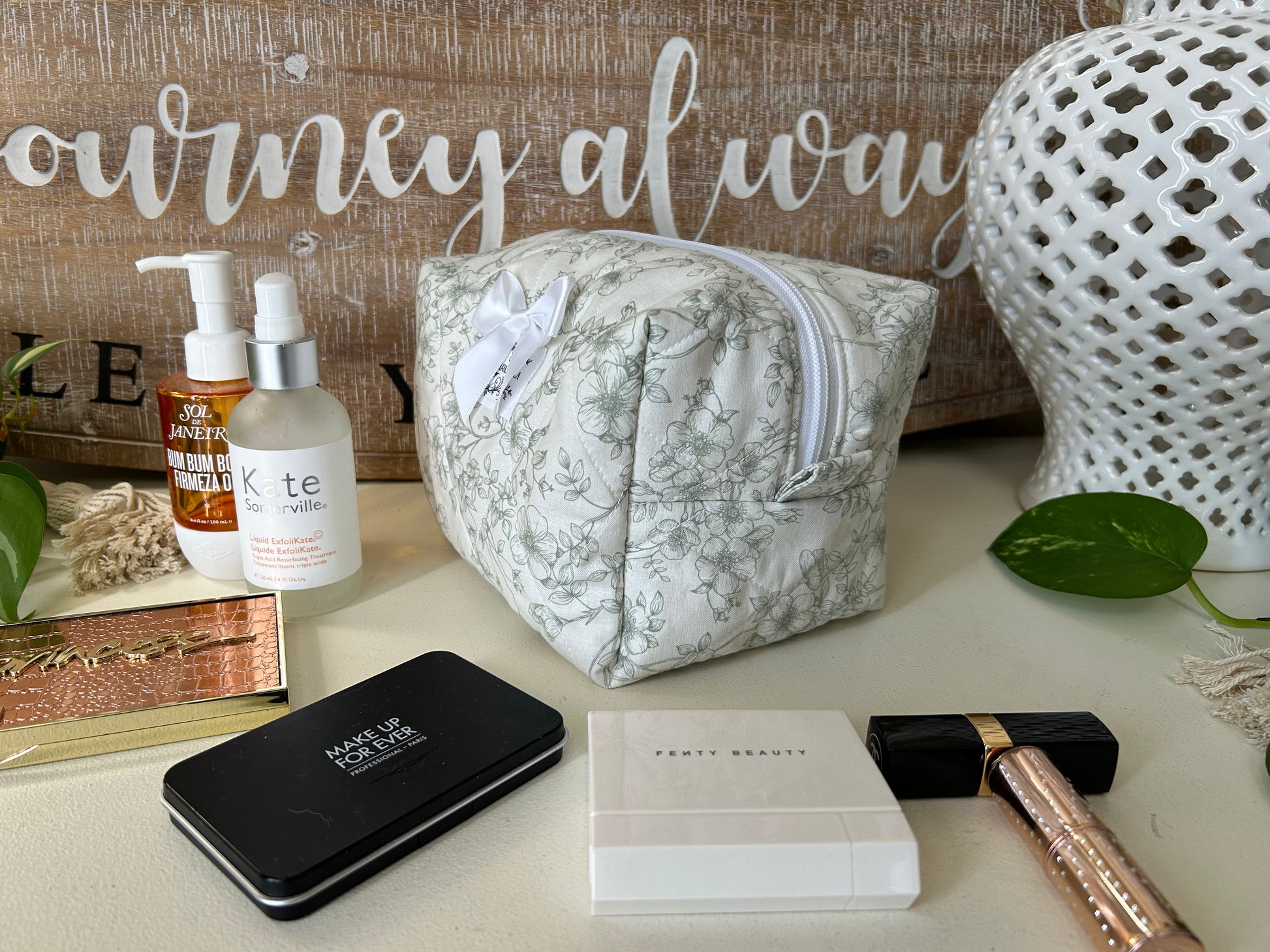 Chloe Makeup Bag