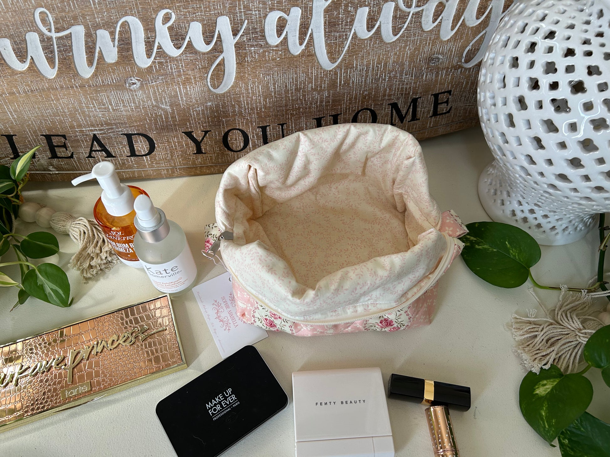 Nikki Makeup Bag