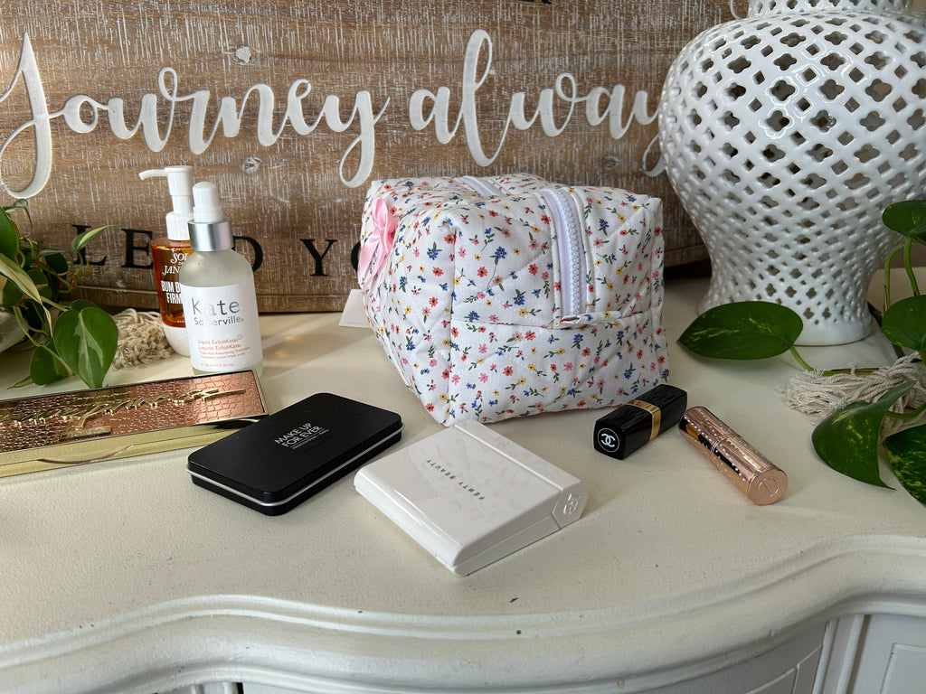 Summer Meadows Makeup Bag (Pink Gingham)