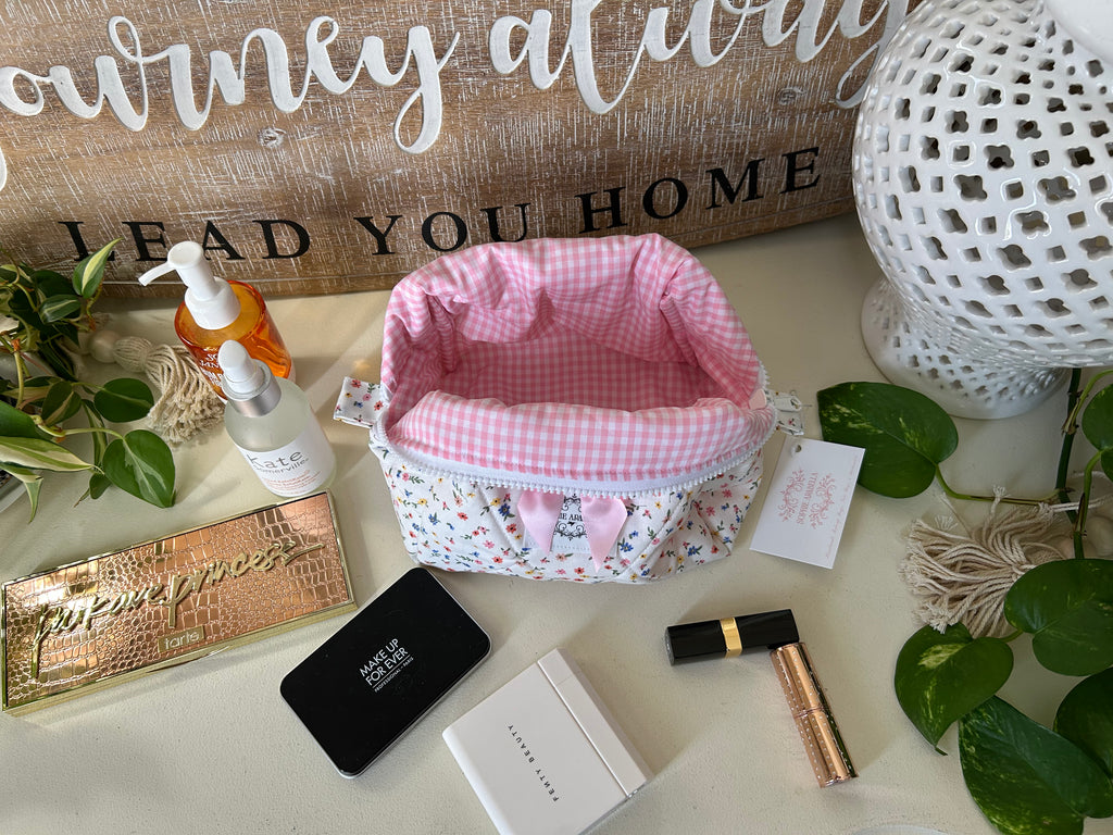 Summer Meadows Makeup Bag (Pink Gingham)
