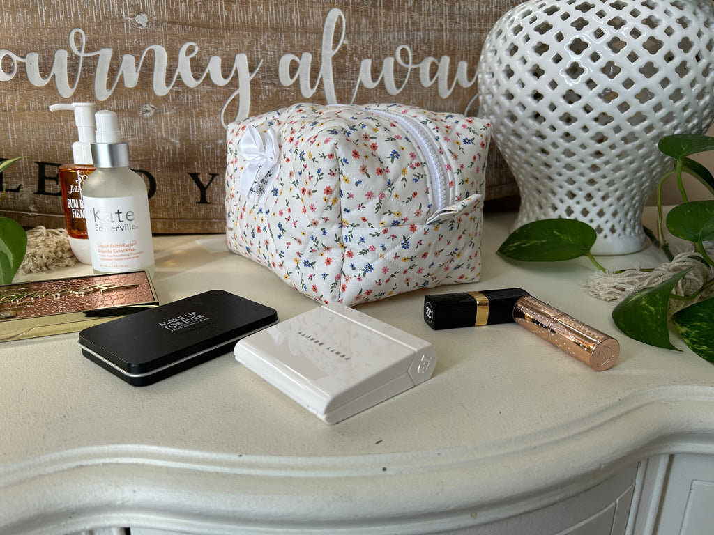 Summer Meadows Makeup Bag (Yellow Gingham)