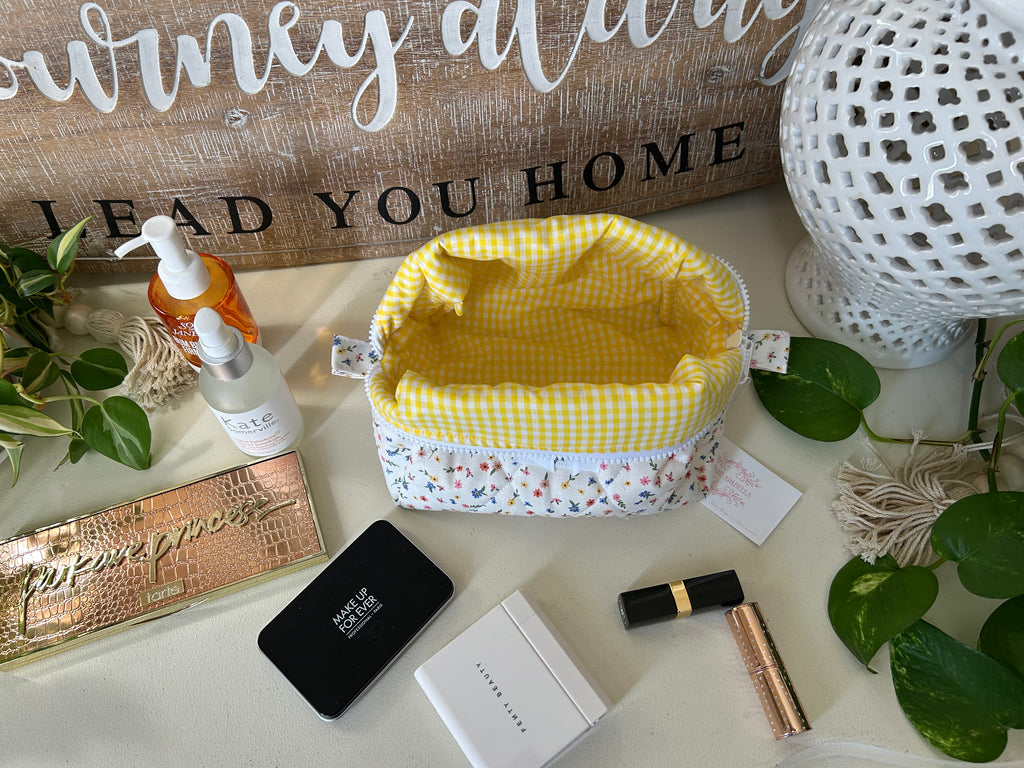 Summer Meadows Makeup Bag (Yellow Gingham)