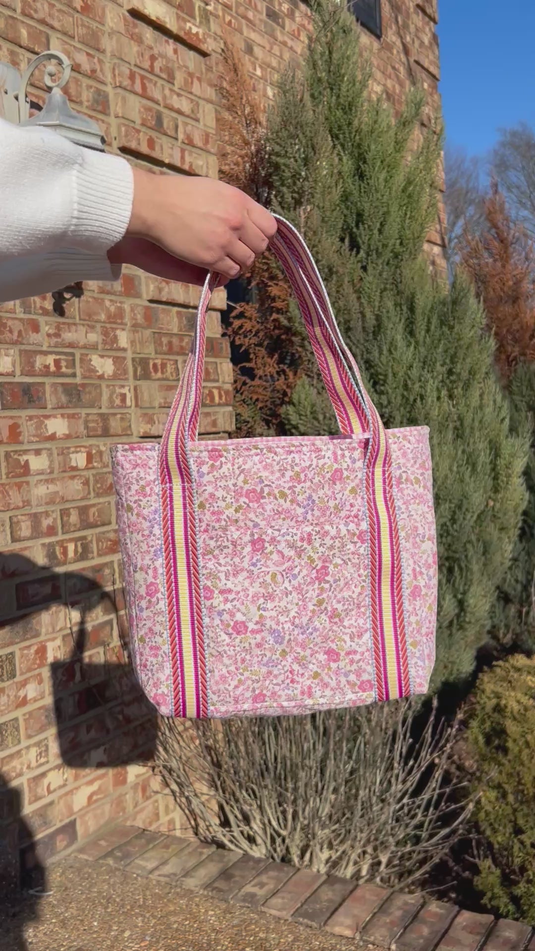 Sweet Petite Tote - Lucy Special Edition